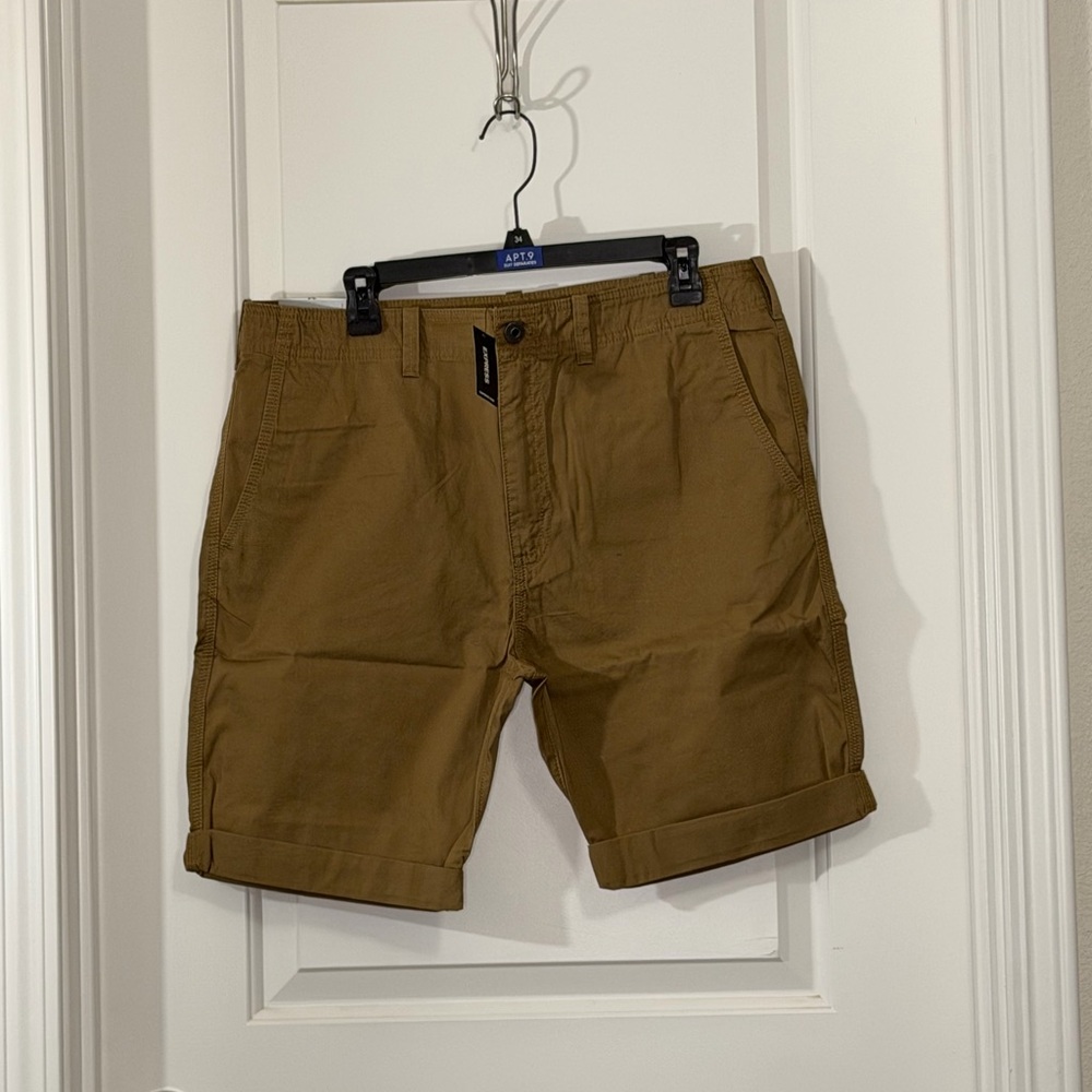 Express Men's Tan Flat Front Shorts